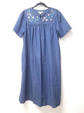 Go Softly Patio Embroidered Short Sleeve Dress Size S